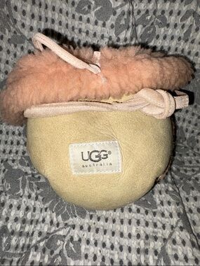 UGG Australia Shearling Pom Pom purse- Pink & Chestnut. Reversible